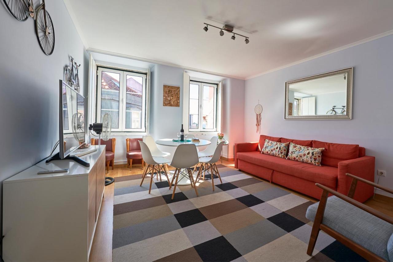 Aesthetic Riverview Apartment In Historical ลิสบอน ภายนอก รูปภาพ