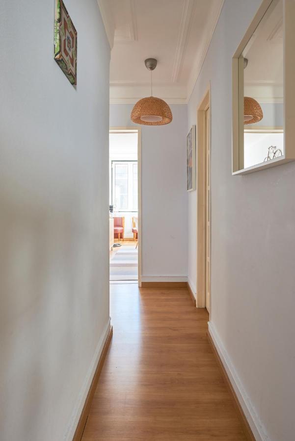 Aesthetic Riverview Apartment In Historical ลิสบอน ภายนอก รูปภาพ